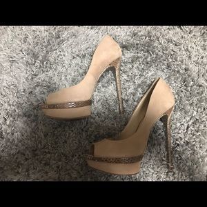 Brian Atwood florencia nude heels Sz 8
